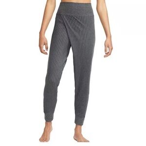 Nike Yoga Luxe Crossover Ribbed Pants Plus Size Women’s 1X NWT